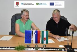podpis pogodbe za grad Podsreda